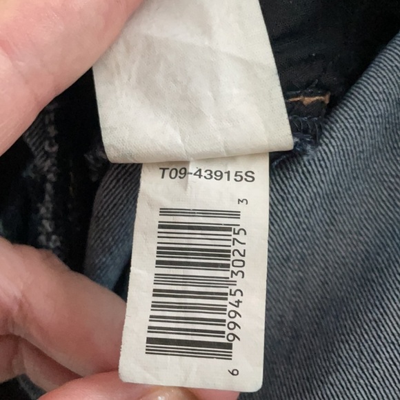Thyme Maternity Jeans (hip measurements 32”) - Picture 7 of 10